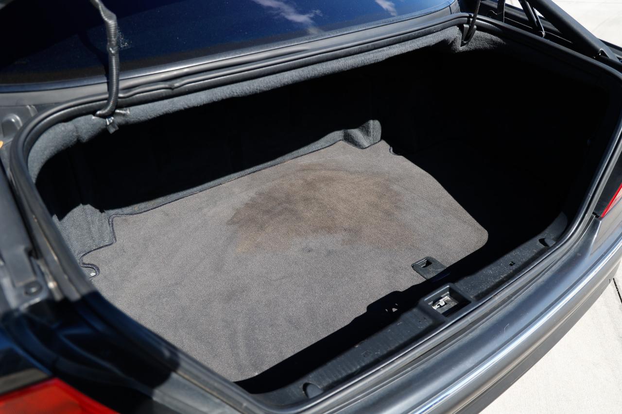 Mercedes-Benz S-Class  2001