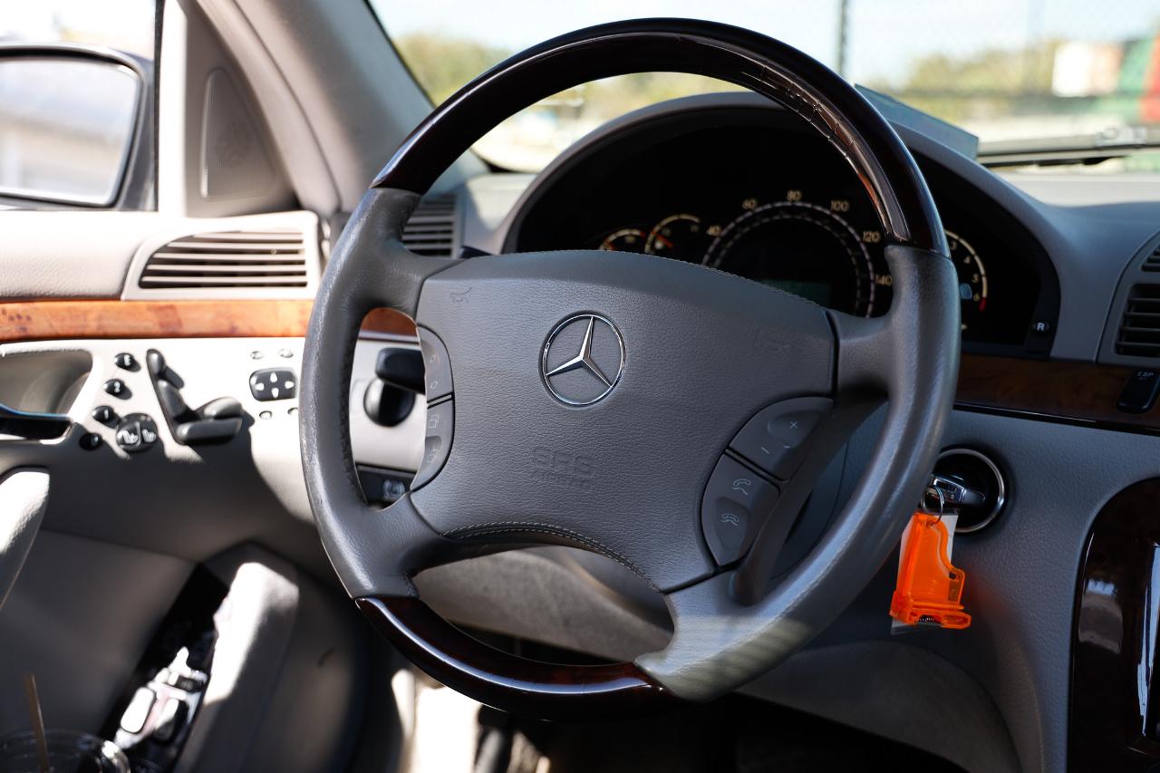 Mercedes-Benz S-Class  2001