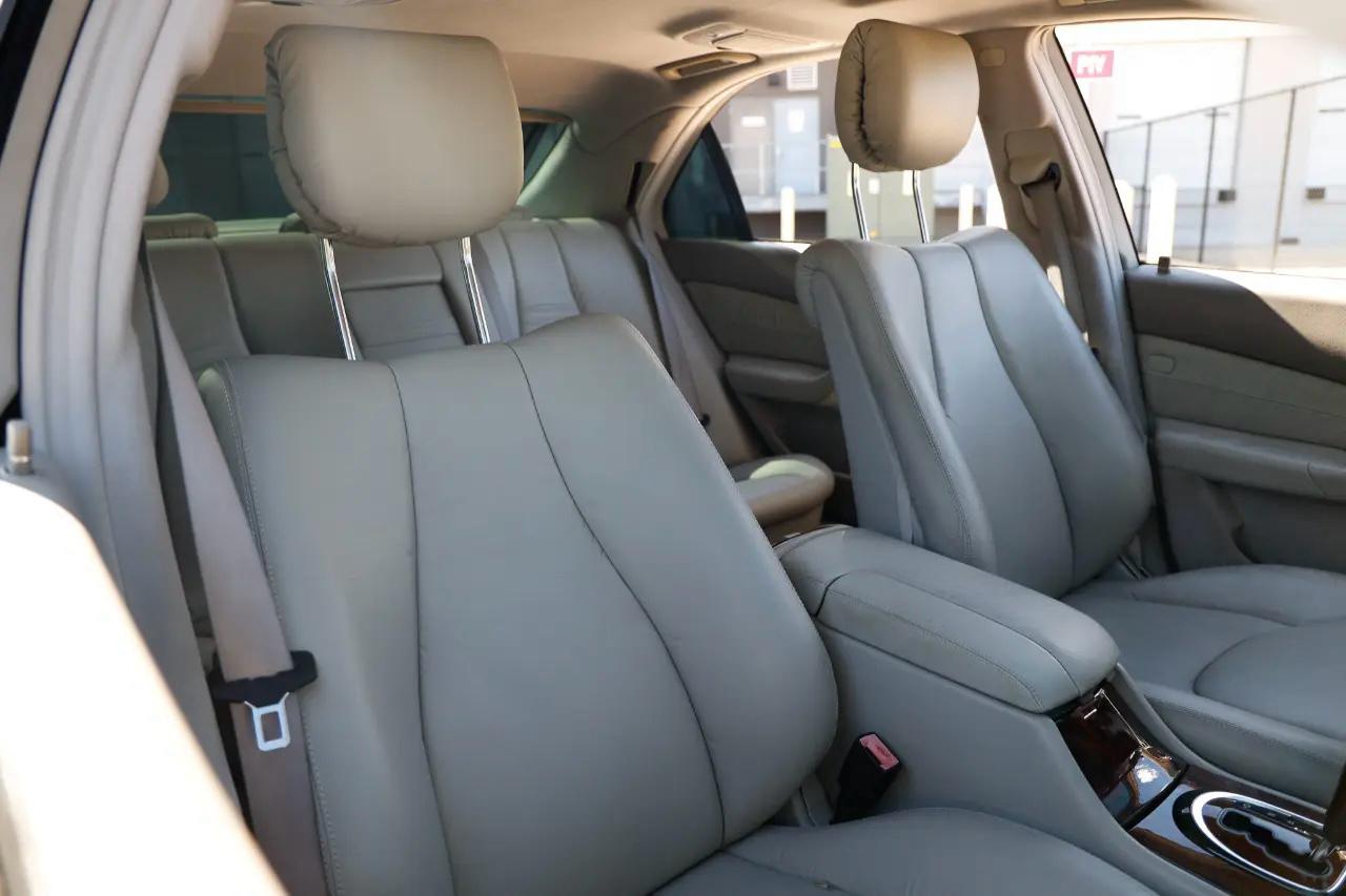 Mercedes-Benz S-Class  2001