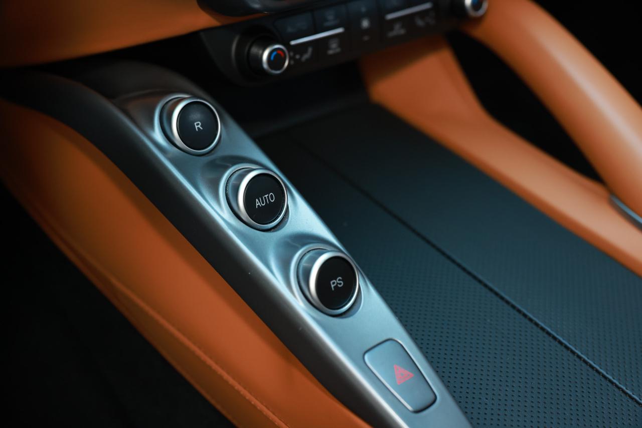 Ferrari GTC4Lusso  2019