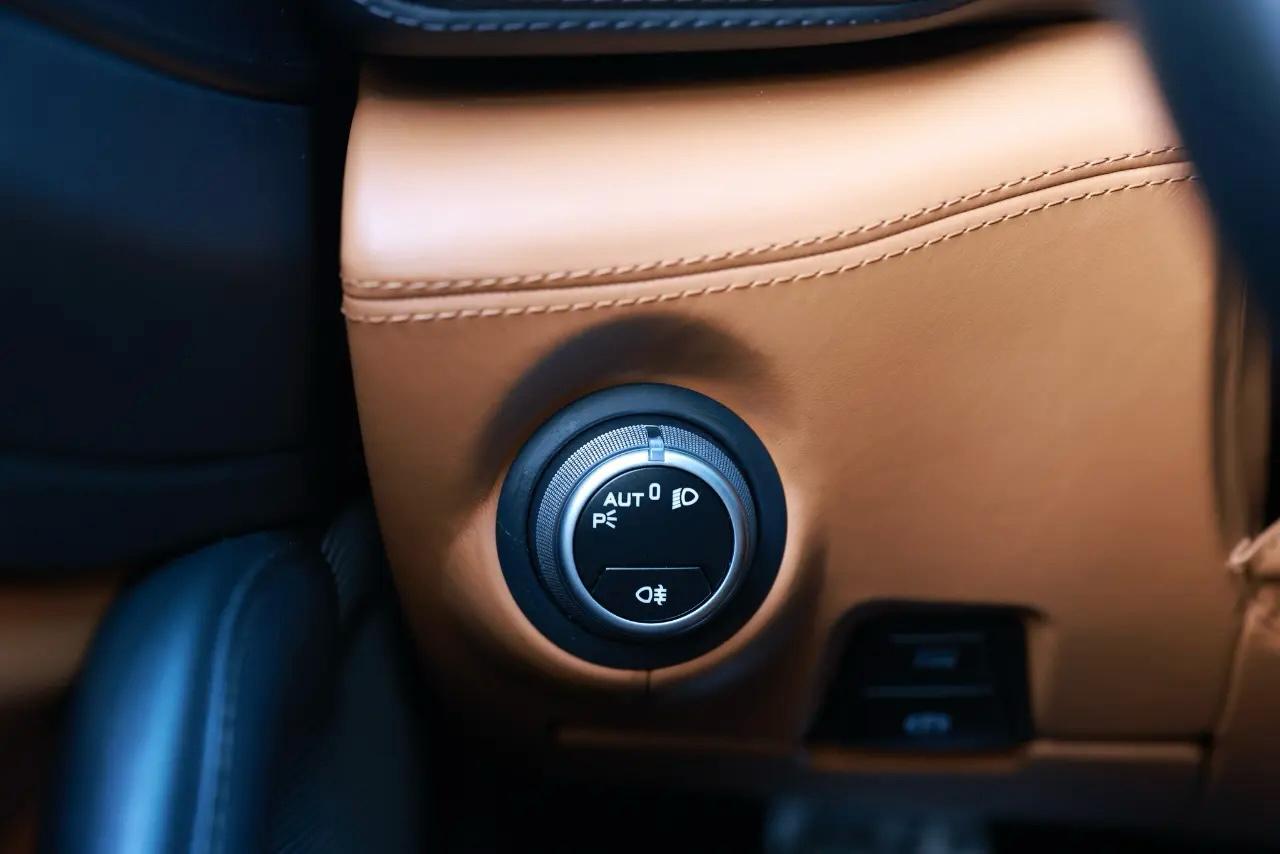 Ferrari GTC4Lusso  2019