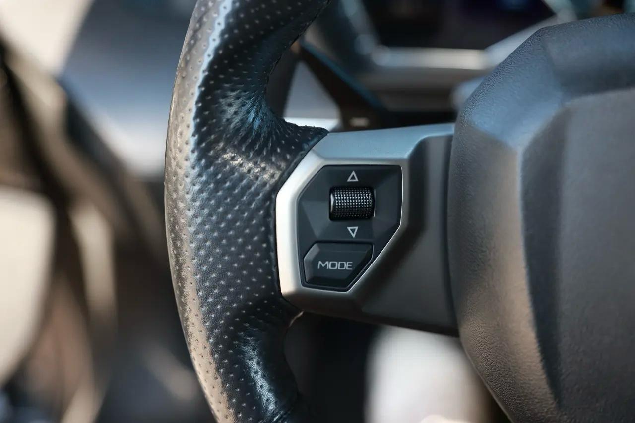 Lamborghini Aventador  2012