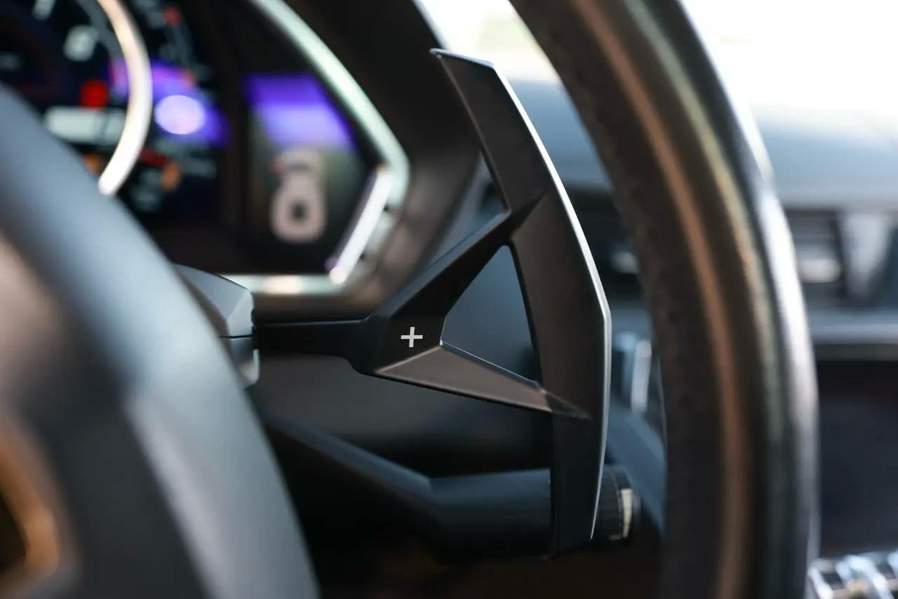 Lamborghini Aventador  2012