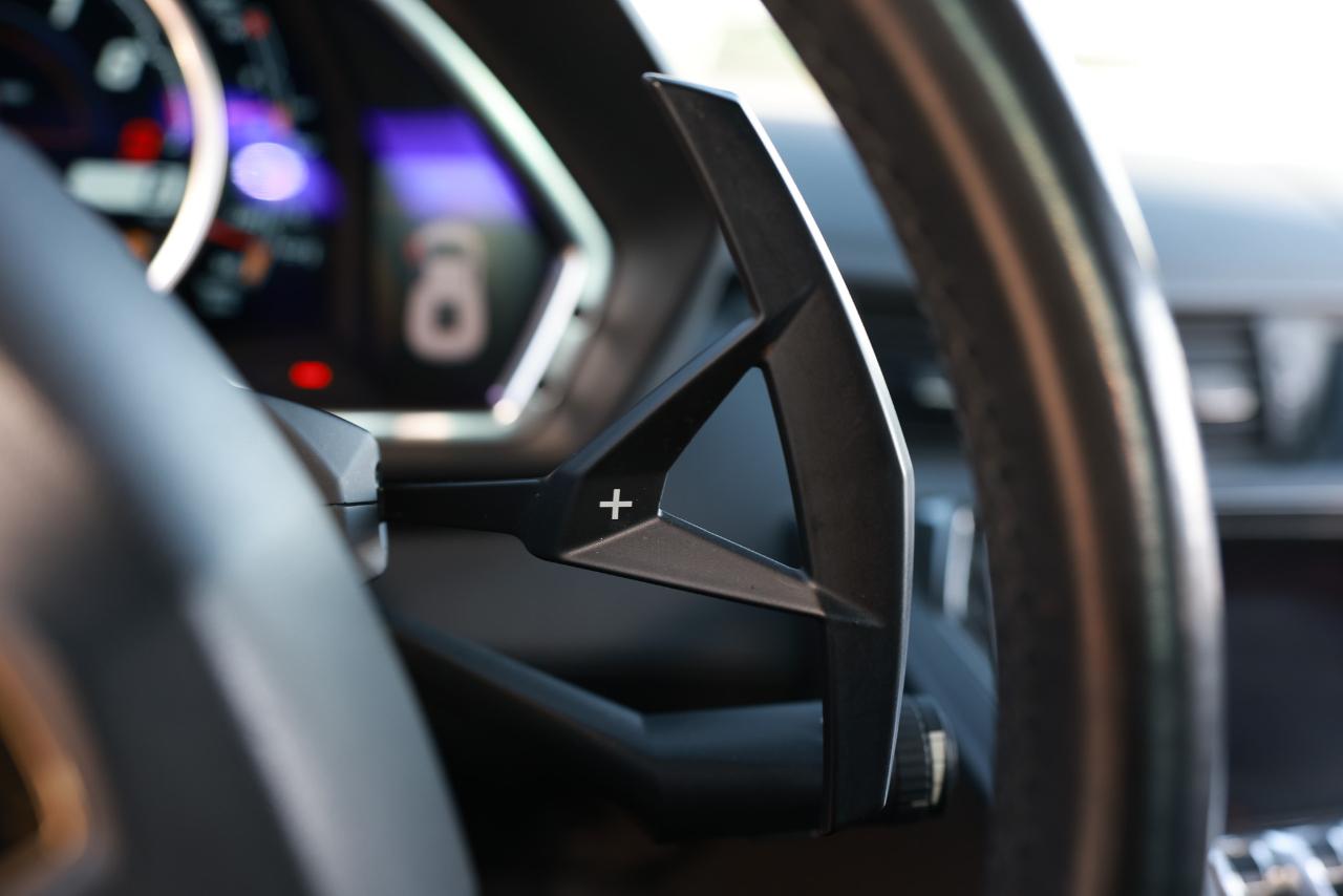 Lamborghini Aventador  2012