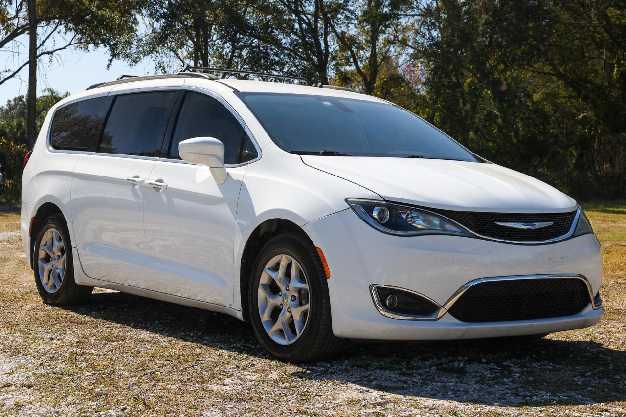 Chrysler Pacifica  2018