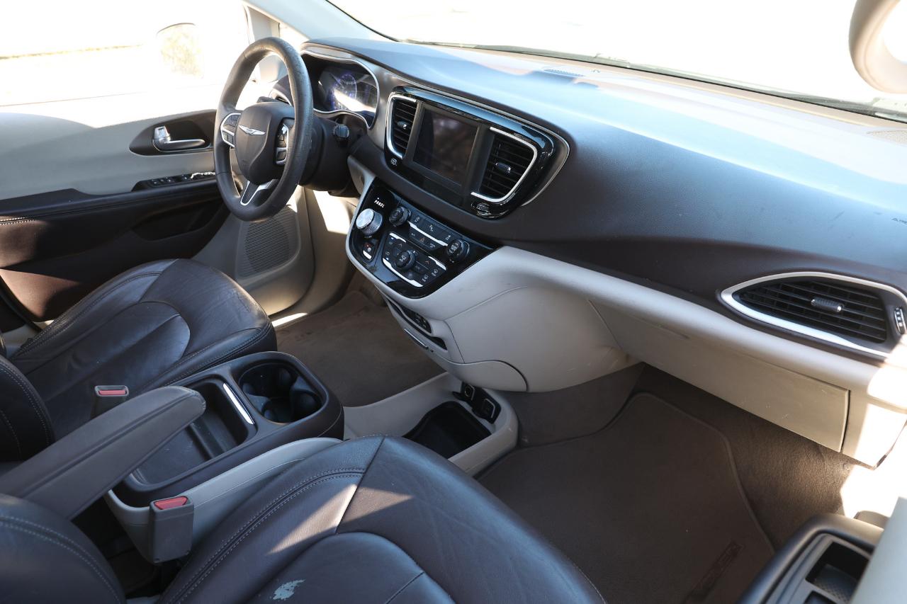 Chrysler Pacifica  2018