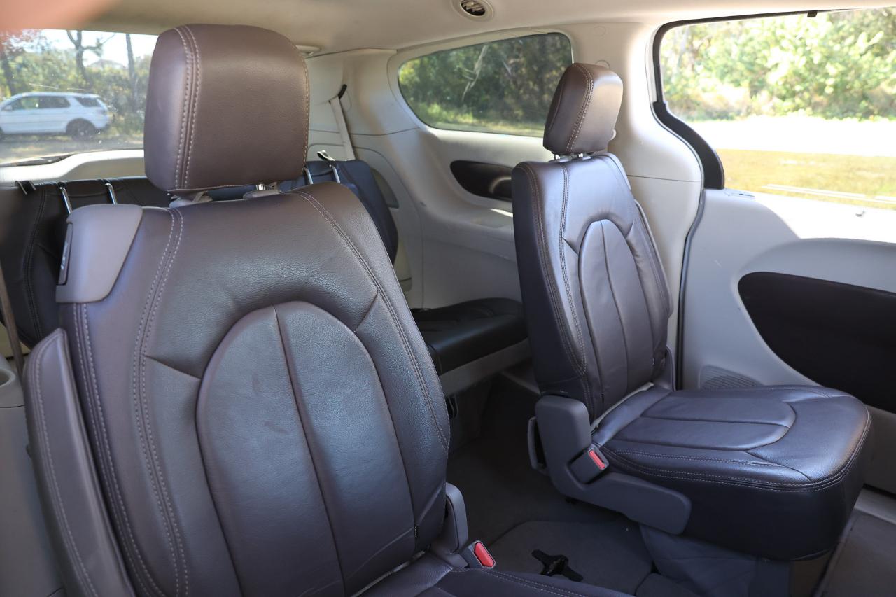 Chrysler Pacifica  2018