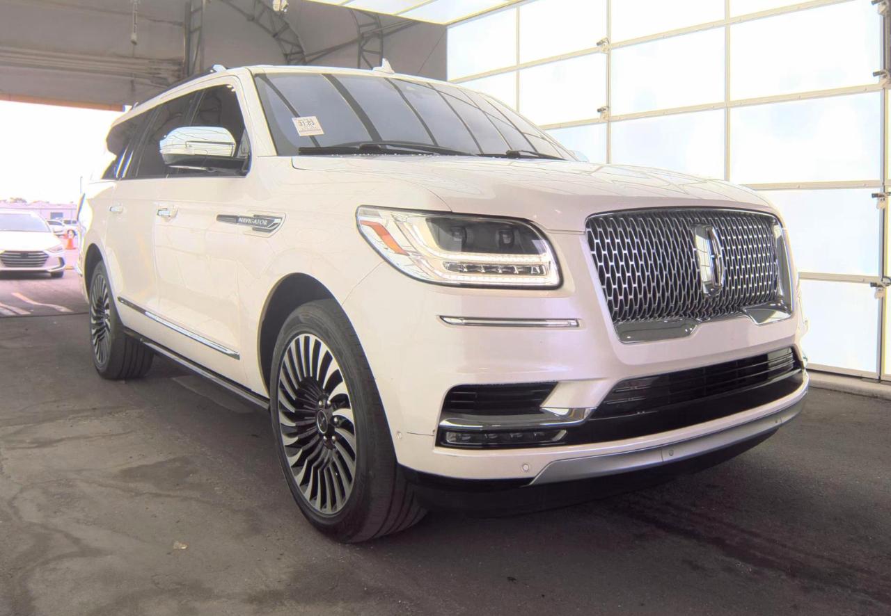 Lincoln Navigator L  2018