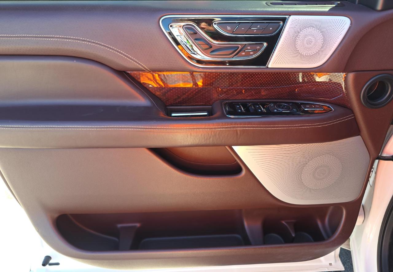 Lincoln Navigator L  2018