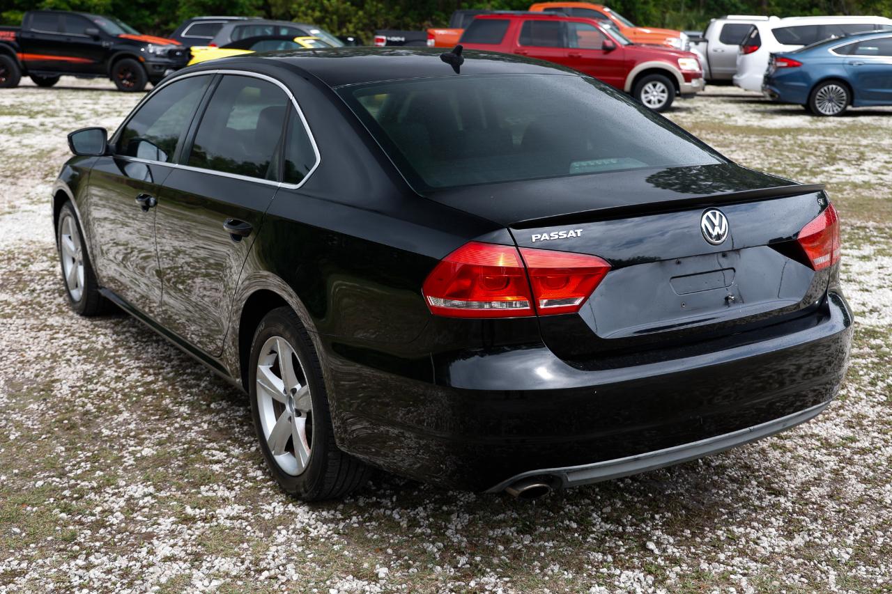 Volkswagen Passat  2013