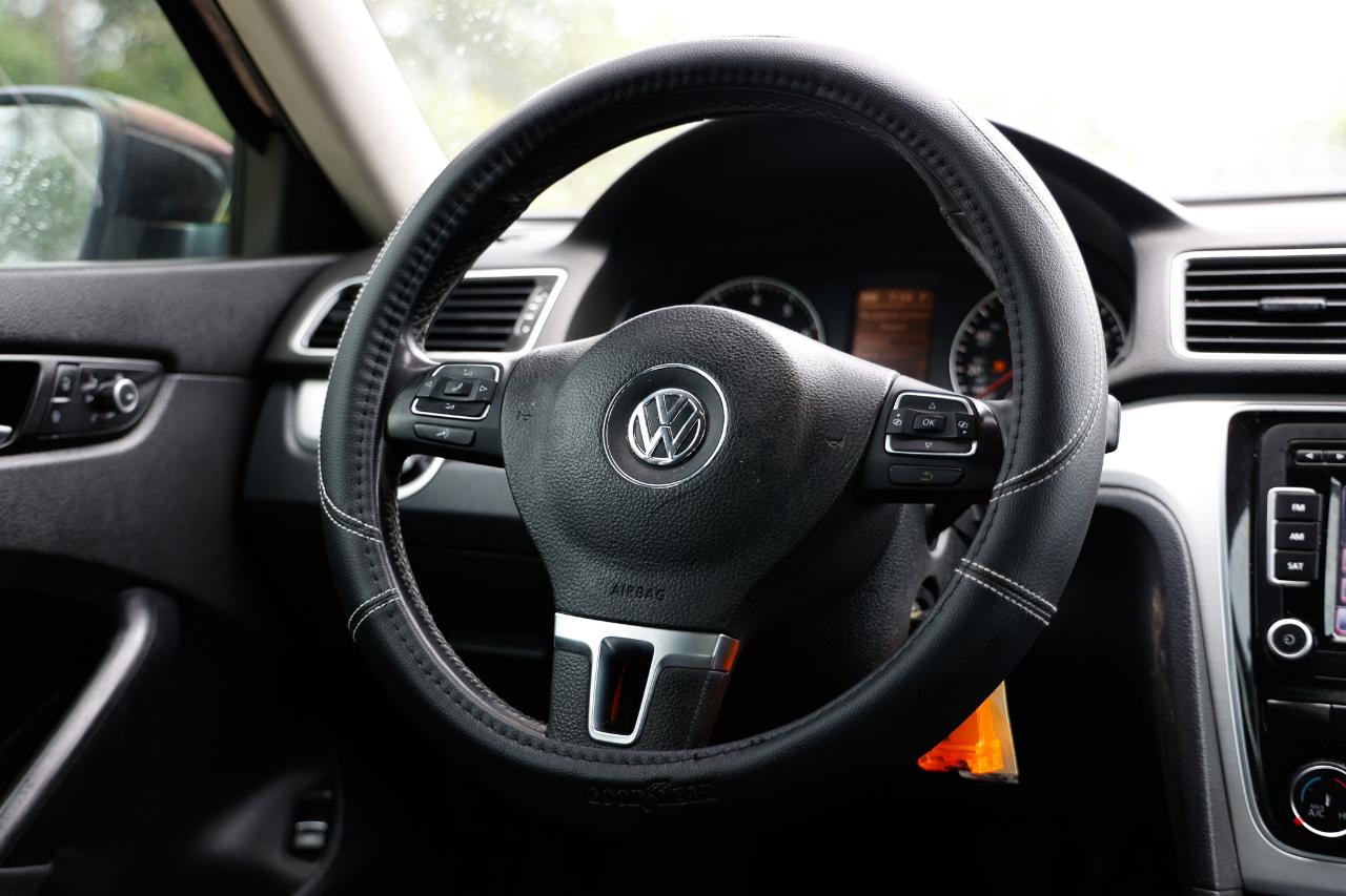 Volkswagen Passat  2013