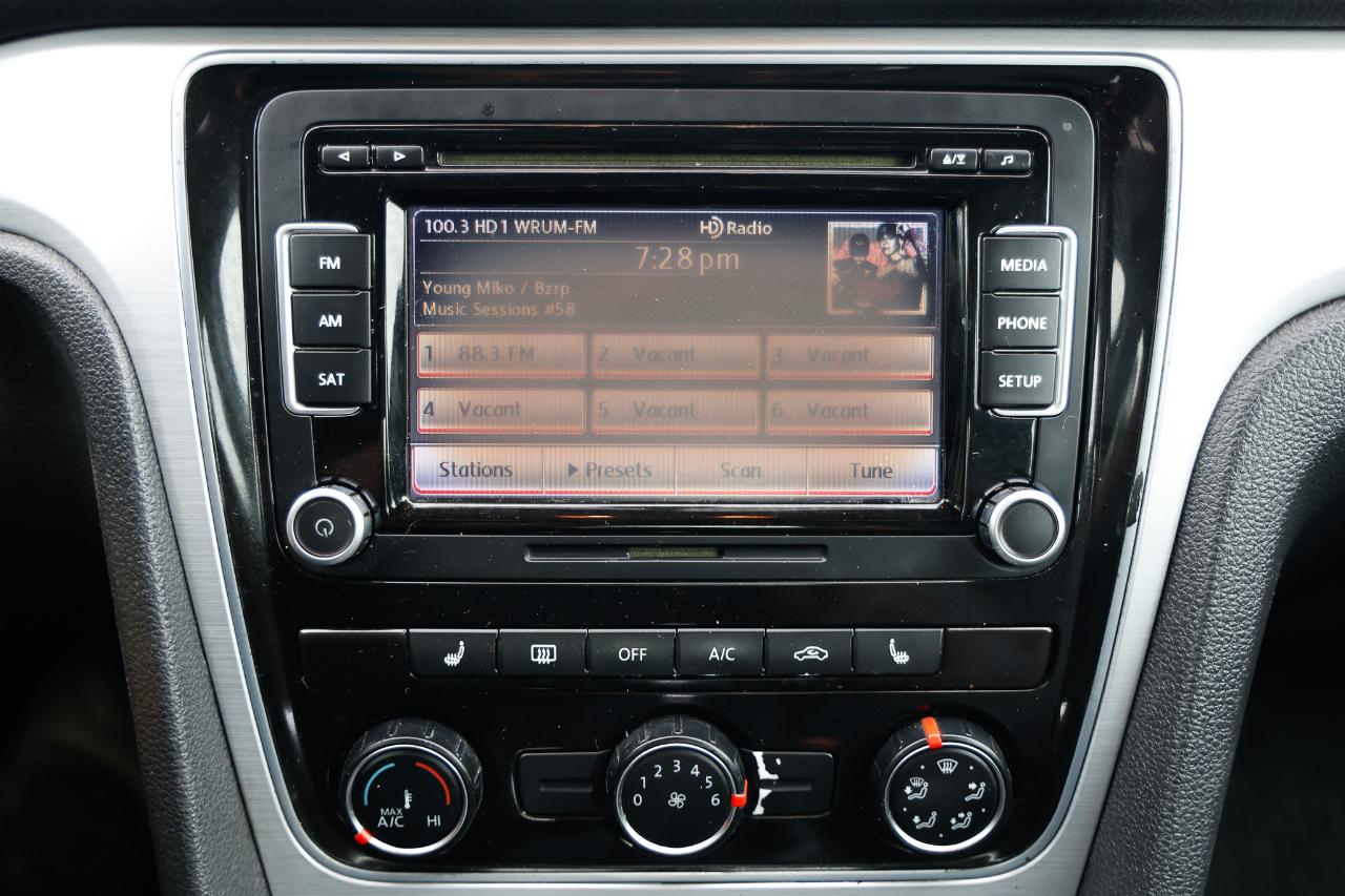 Volkswagen Passat  2013