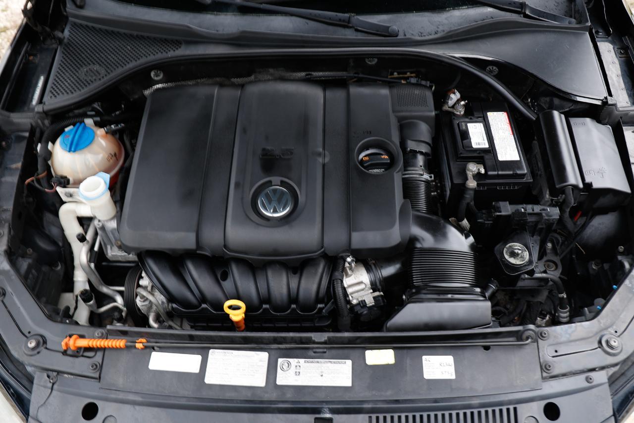 Volkswagen Passat  2013