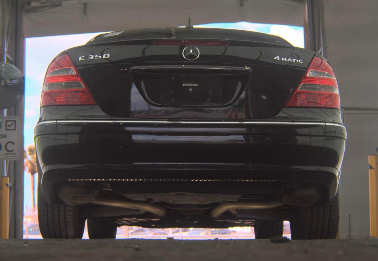 Mercedes-Benz E-Class  2006