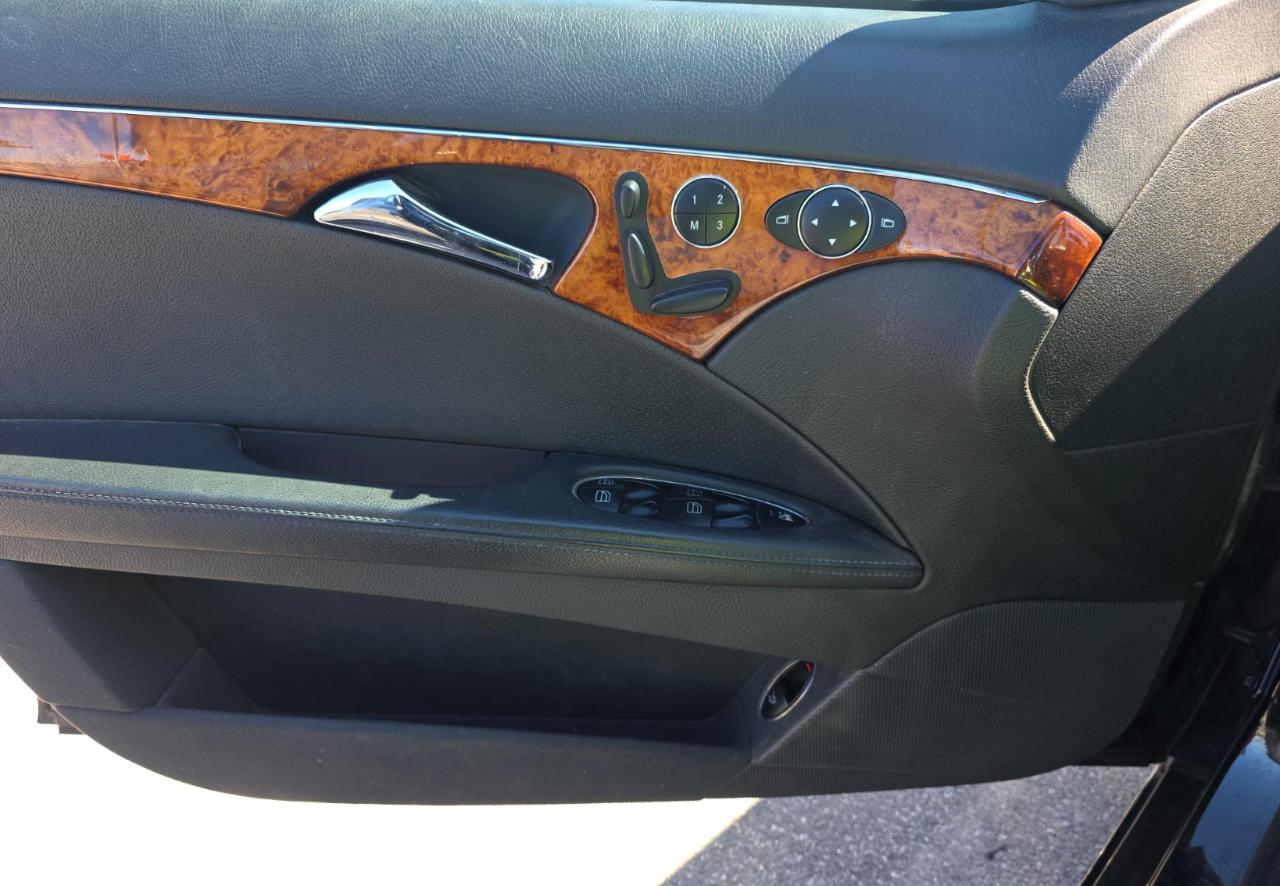 Mercedes-Benz E-Class  2006