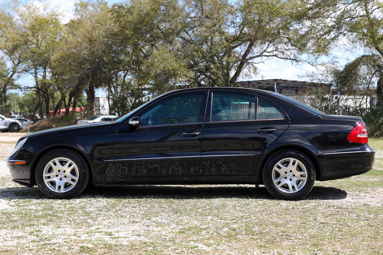 Mercedes-Benz E-Class  2006