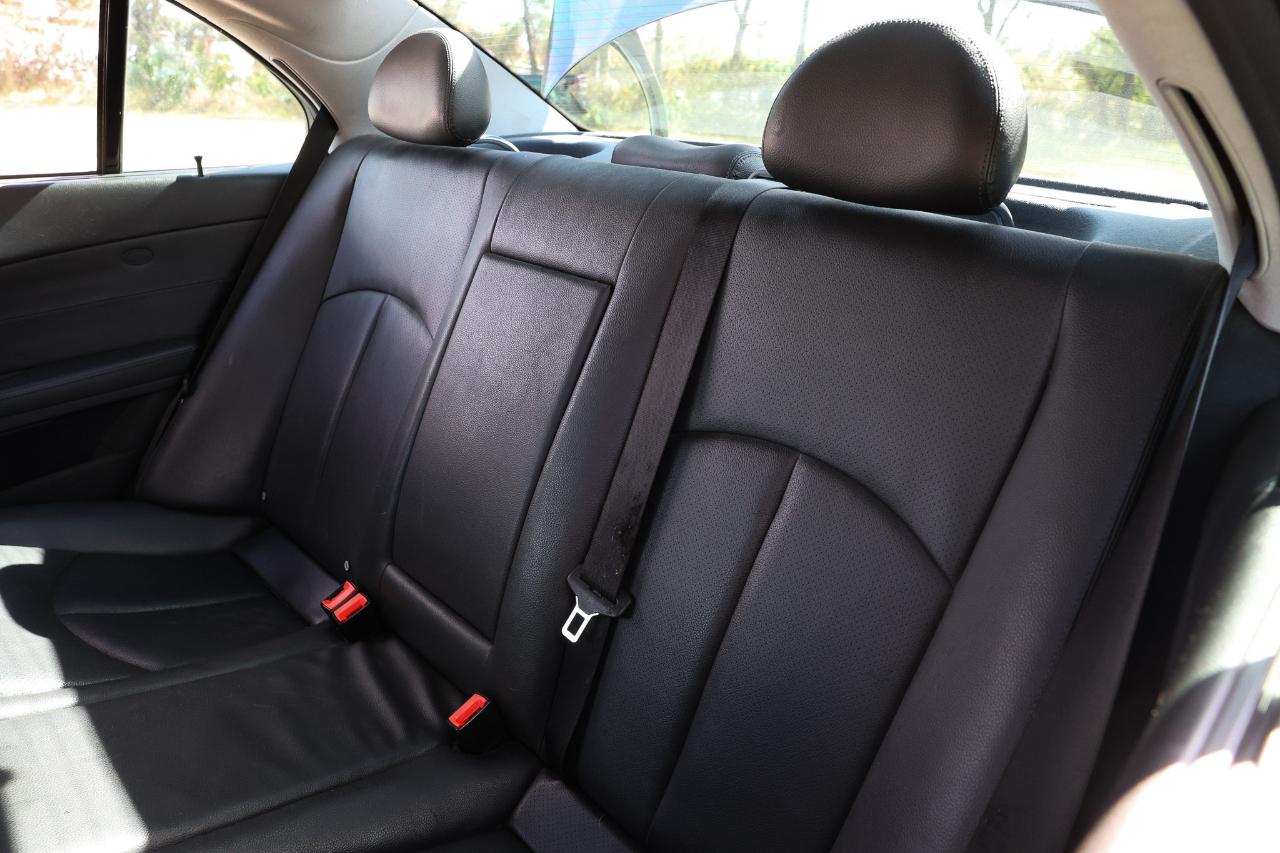 Mercedes-Benz E-Class  2006