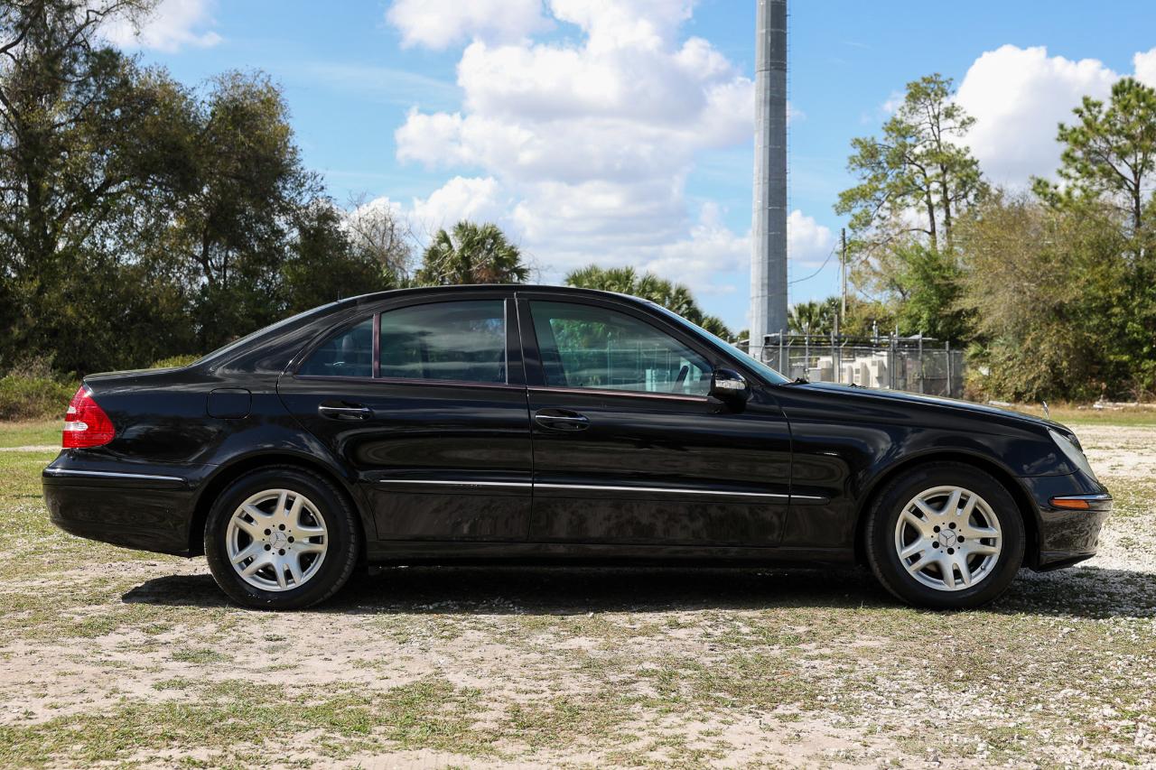 Mercedes-Benz E-Class  2006