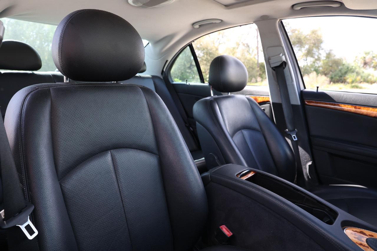 Mercedes-Benz E-Class  2006