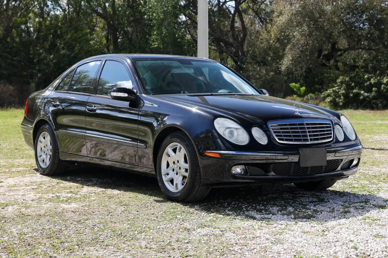 Mercedes-Benz E-Class  2006