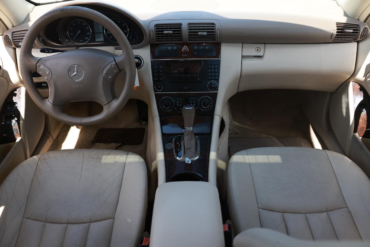 Mercedes-Benz C-Class  2005