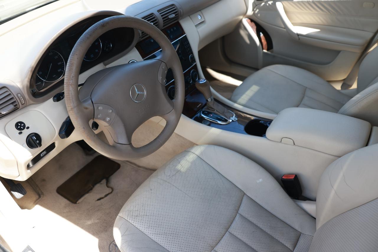 Mercedes-Benz C-Class  2005
