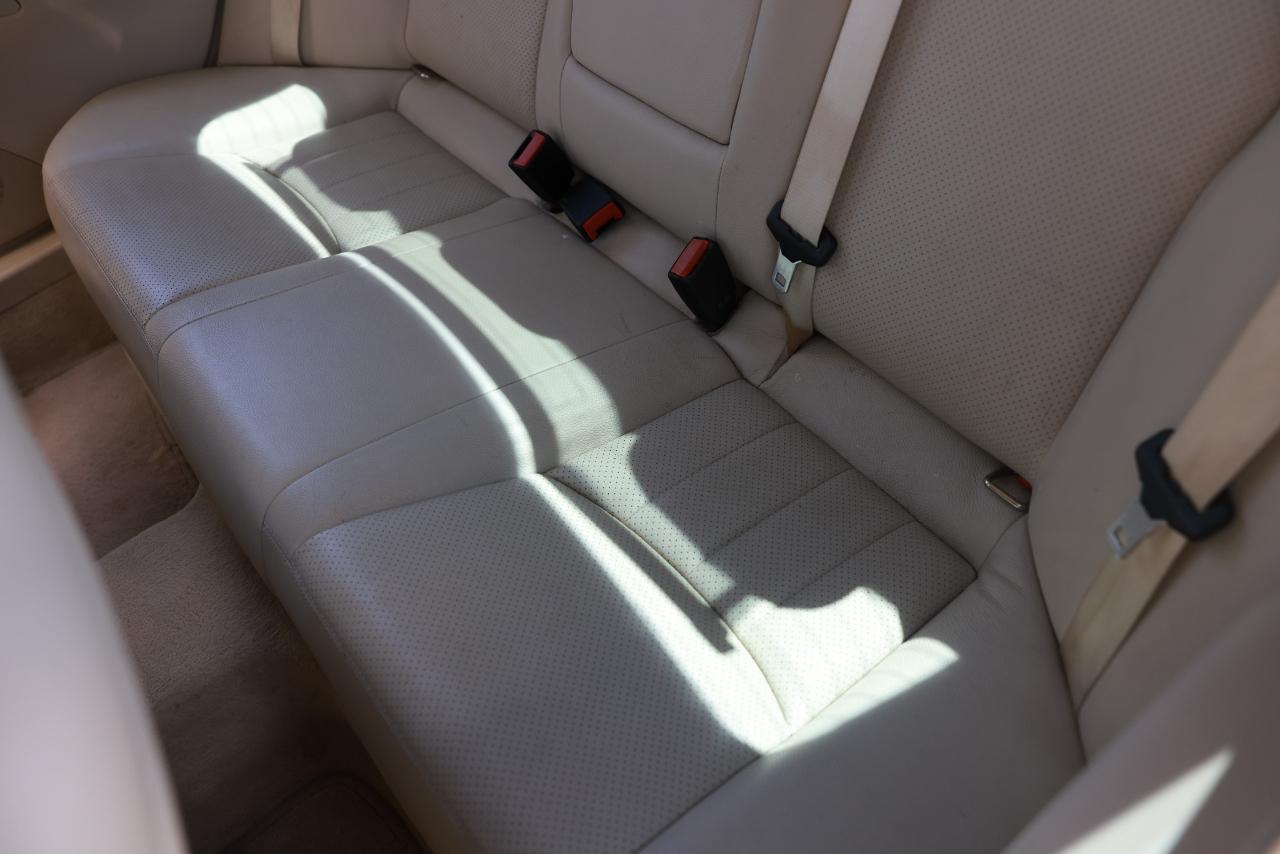 Mercedes-Benz C-Class  2005