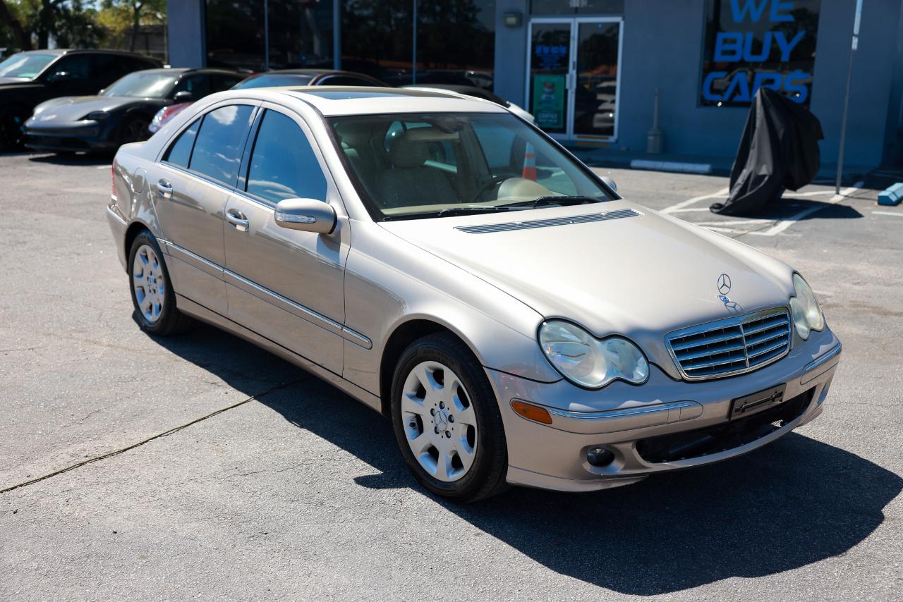 Mercedes-Benz C-Class  2005