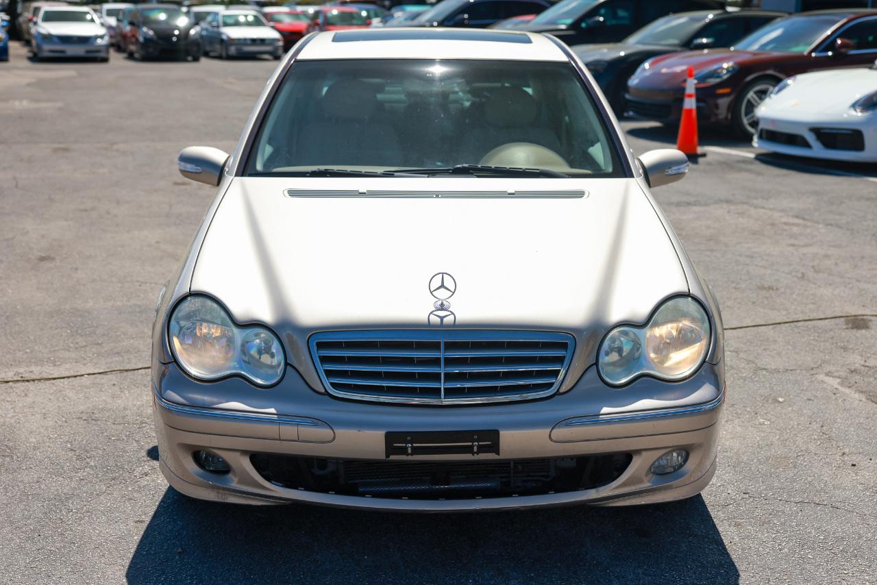 Mercedes-Benz C-Class  2005