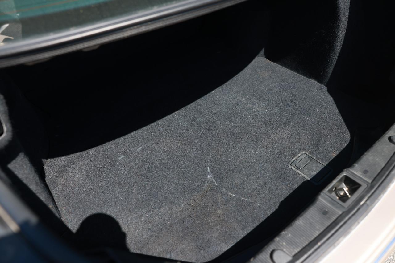 Mercedes-Benz C-Class  2005