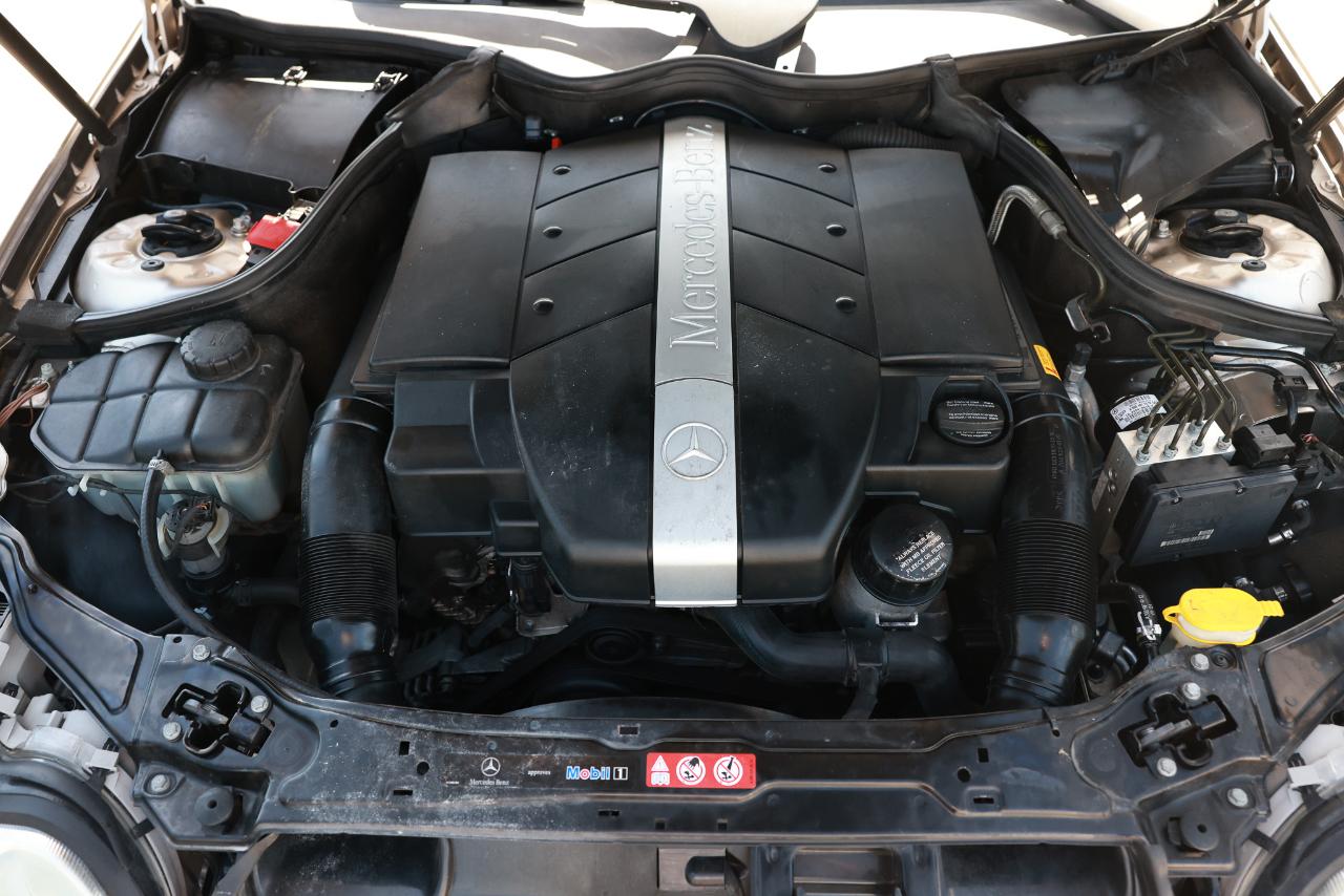 Mercedes-Benz C-Class  2005