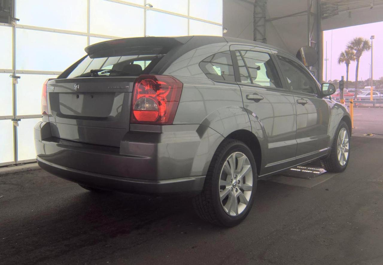Dodge Caliber  2011