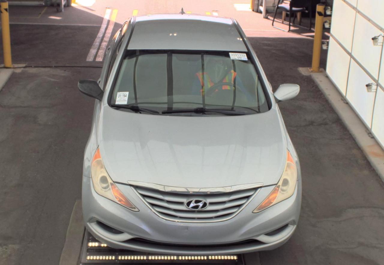 Hyundai Sonata  2011