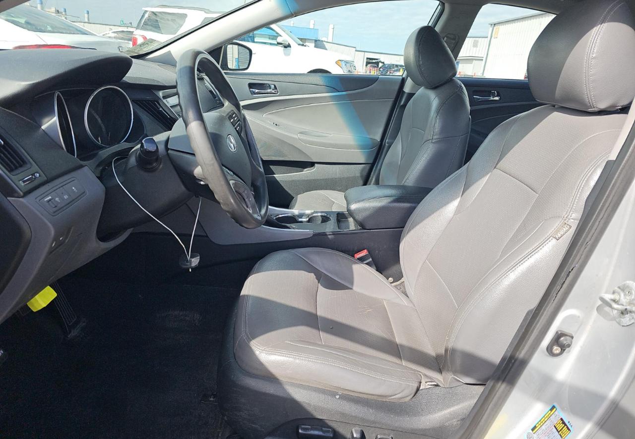 Hyundai Sonata  2011