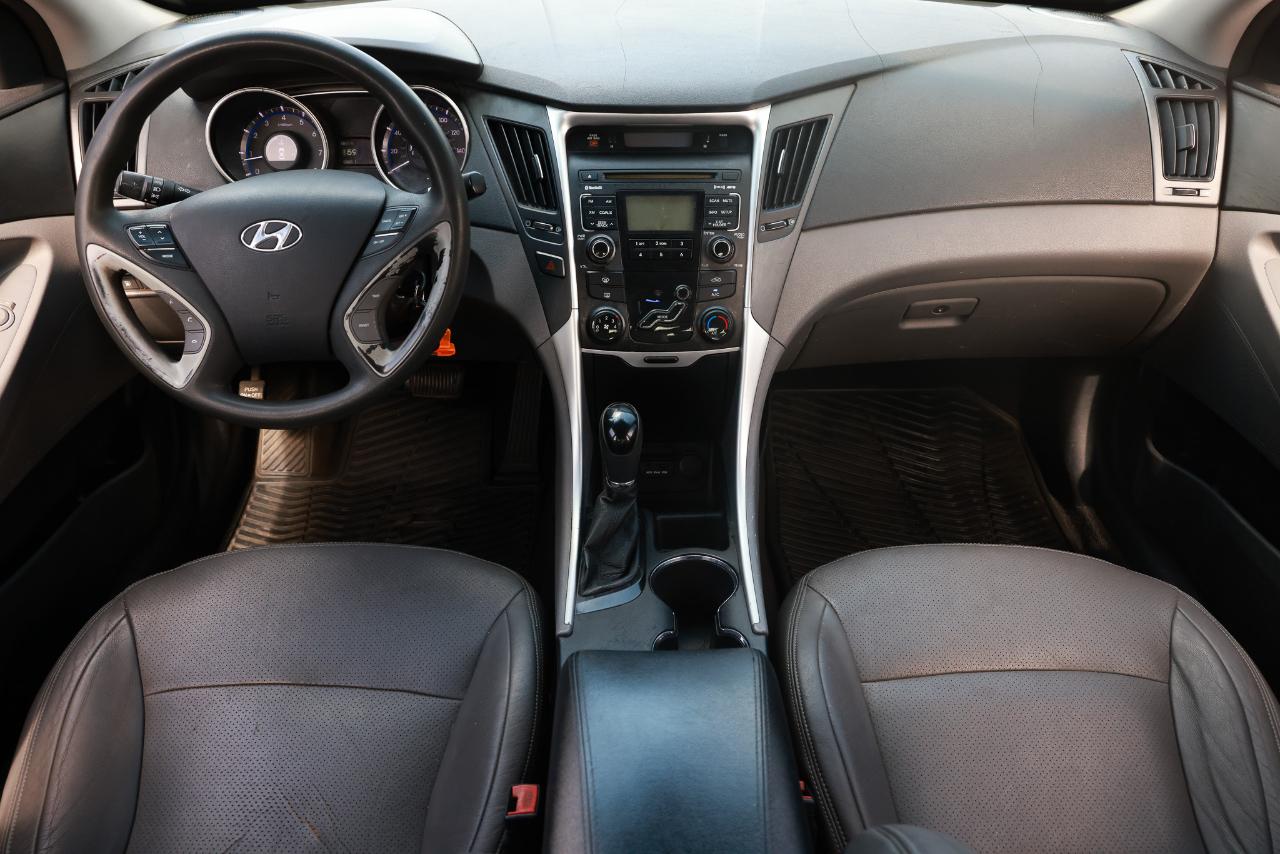 Hyundai Sonata  2011