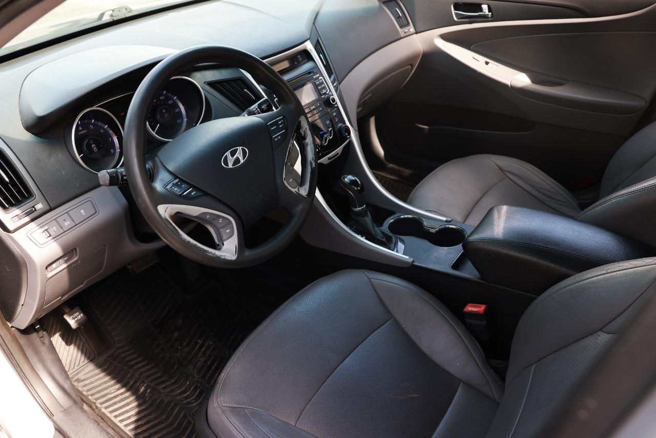 Hyundai Sonata  2011