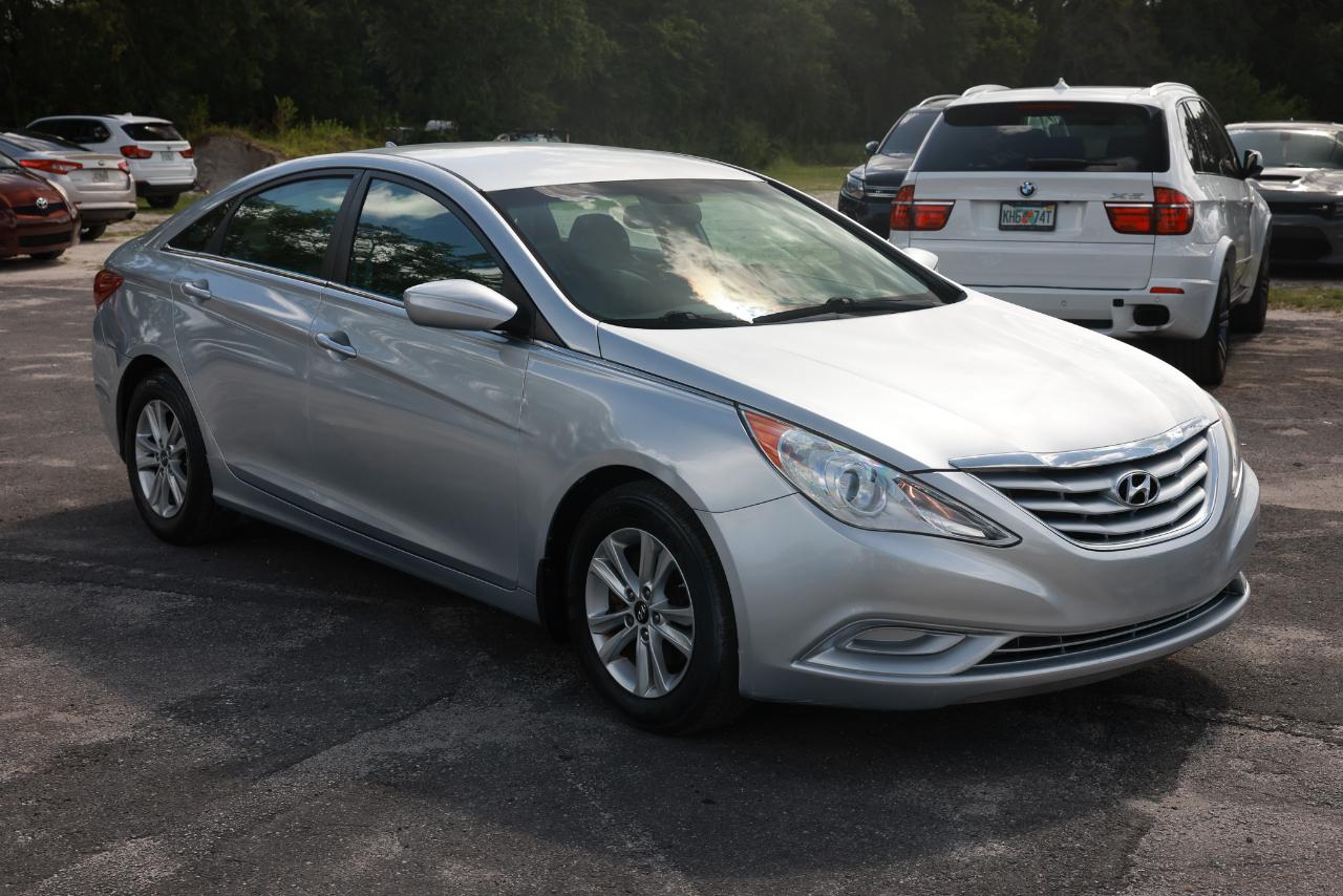 Hyundai Sonata  2011