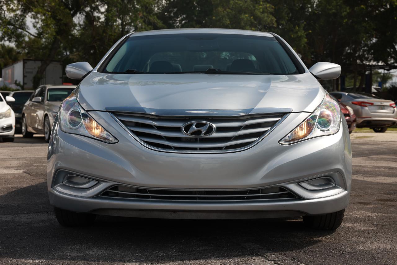 Hyundai Sonata  2011