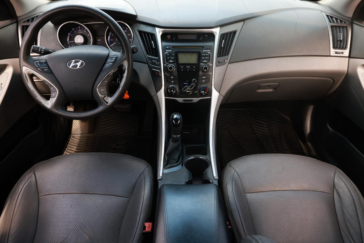 Hyundai Sonata  2011