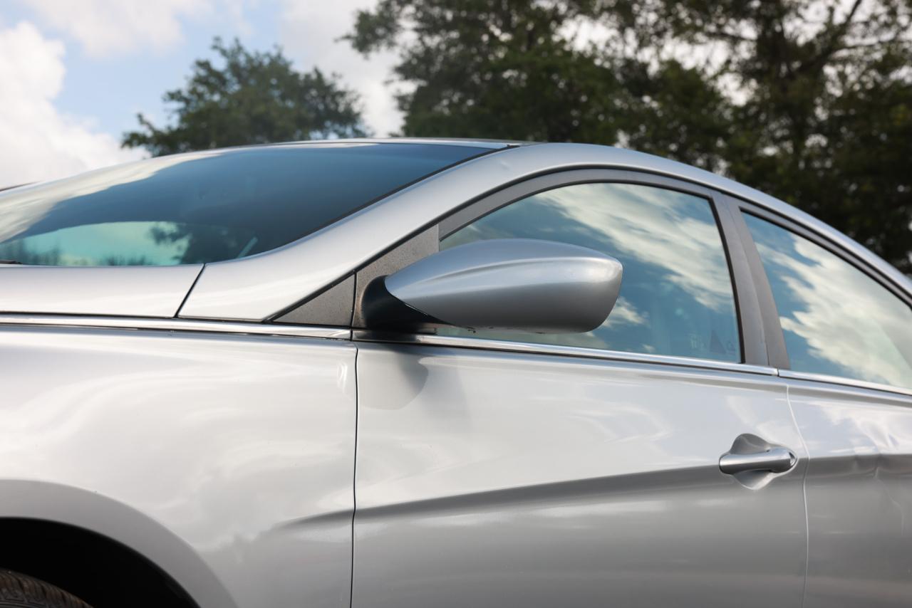 Hyundai Sonata  2011