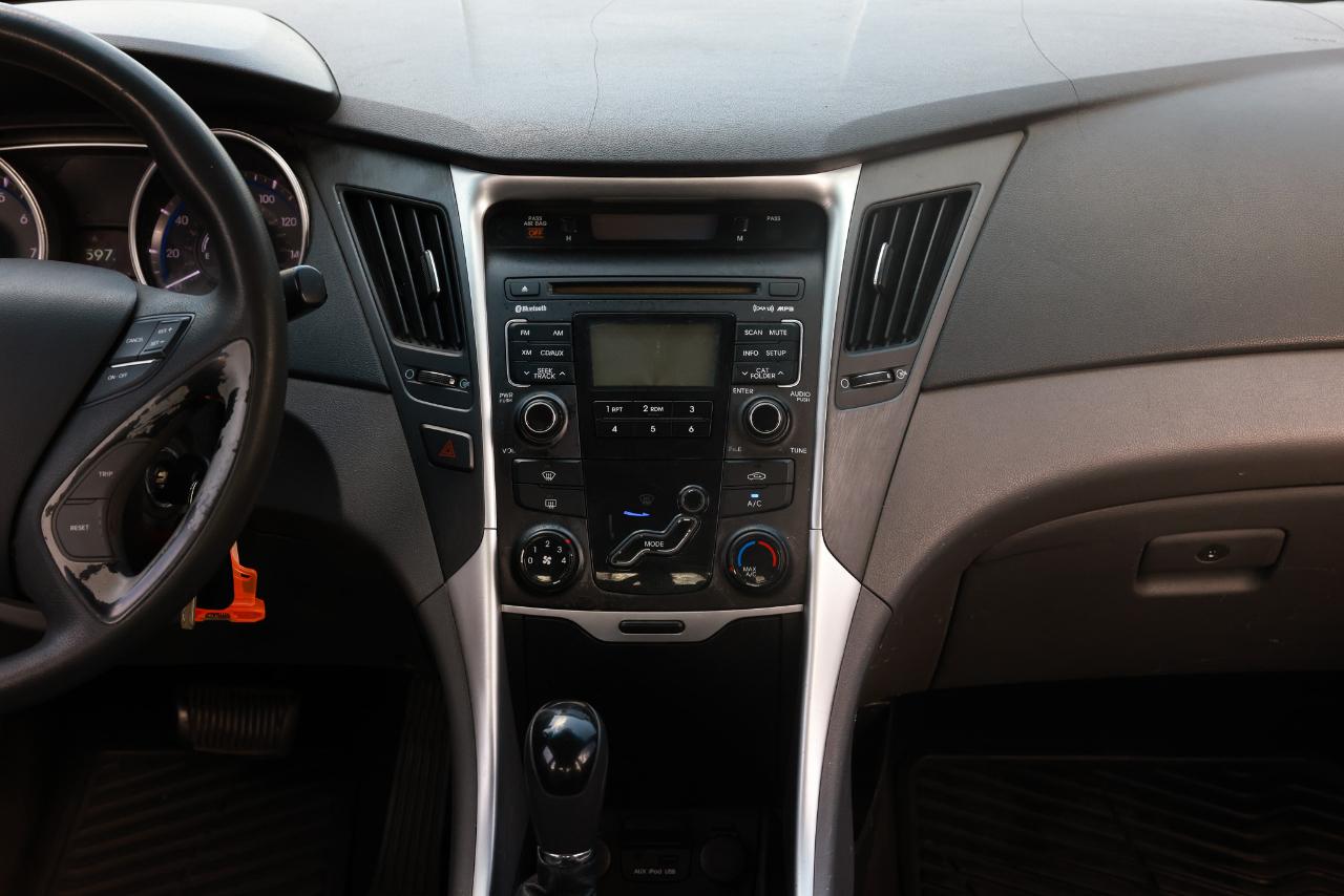 Hyundai Sonata  2011