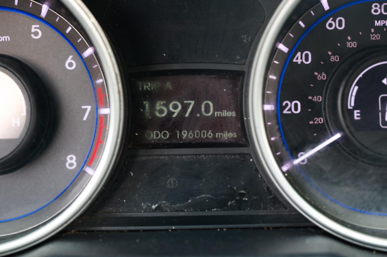 Hyundai Sonata  2011