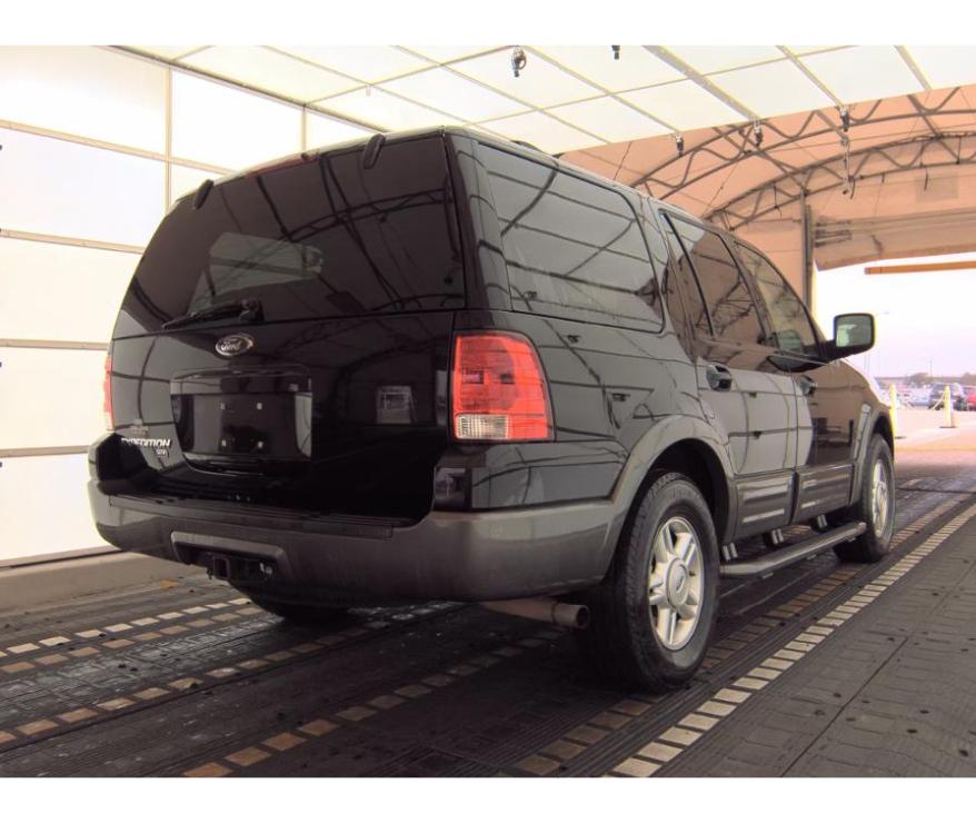 Ford Expedition  2004
