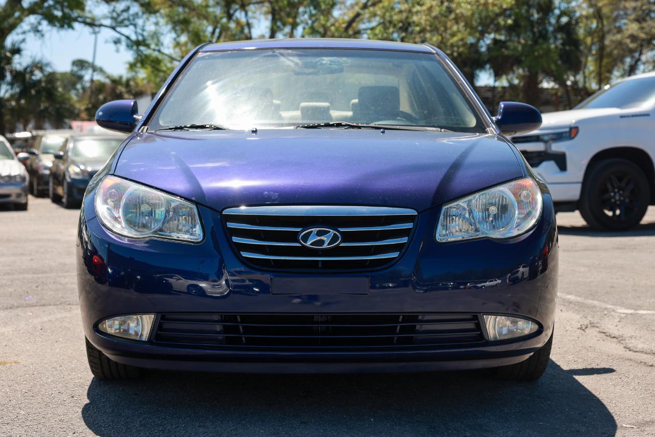 Hyundai Elantra  2010