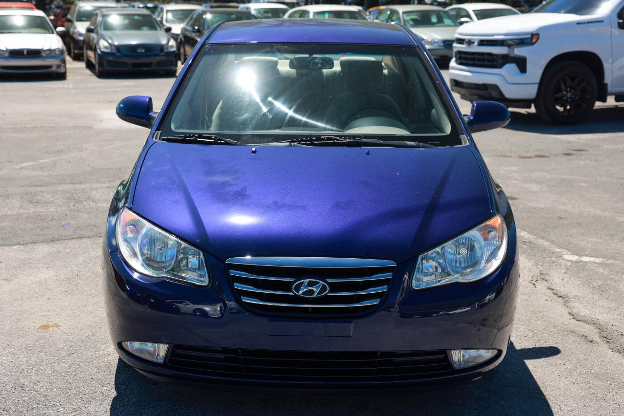 Hyundai Elantra  2010