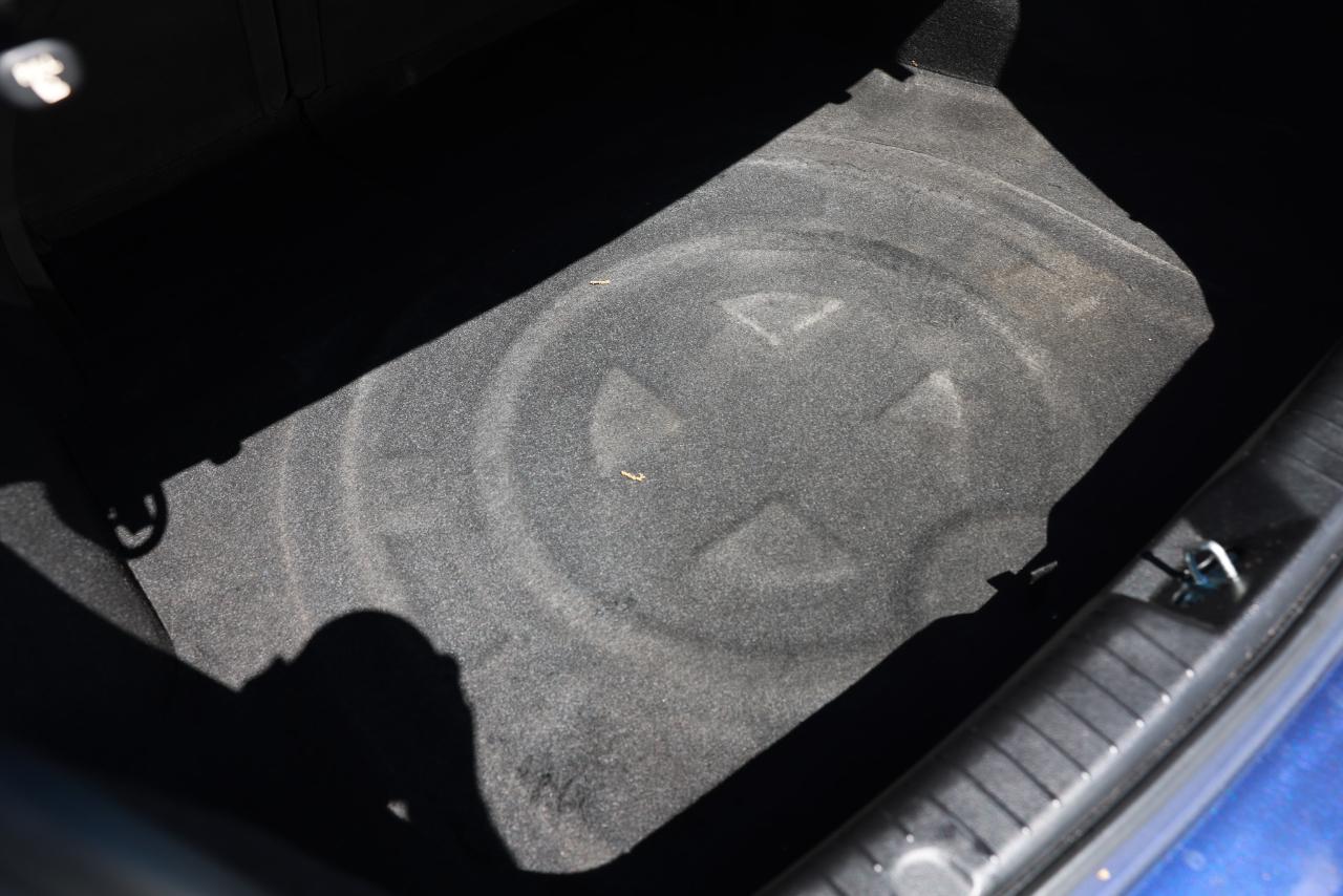 Hyundai Elantra  2010