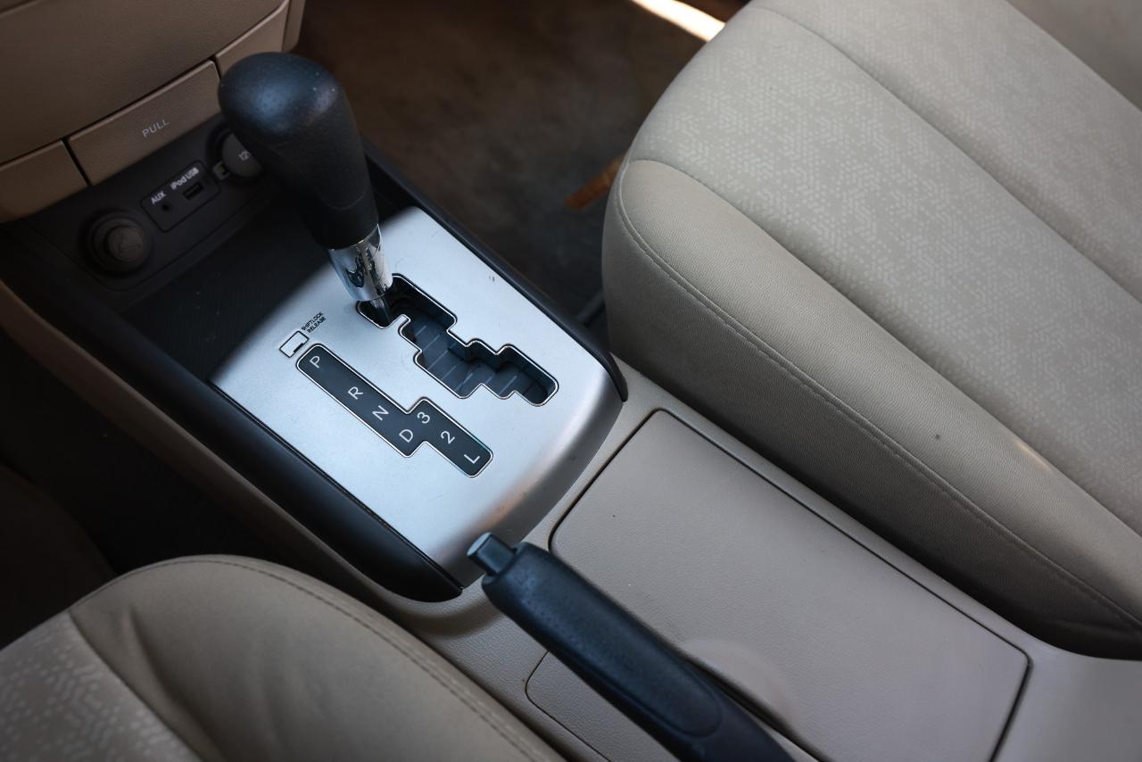 Hyundai Elantra  2010