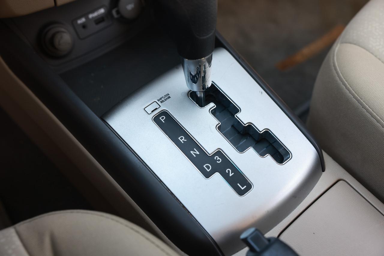 Hyundai Elantra  2010