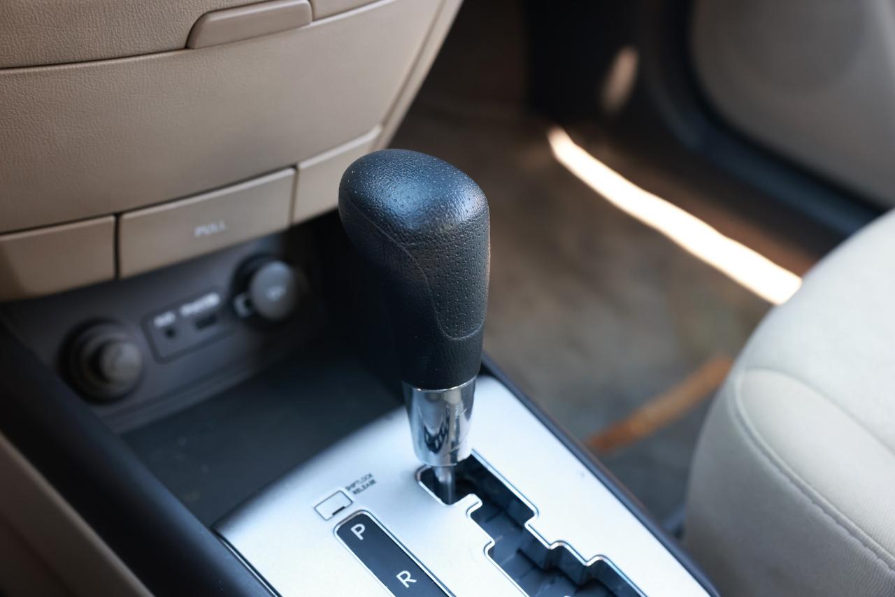 Hyundai Elantra  2010