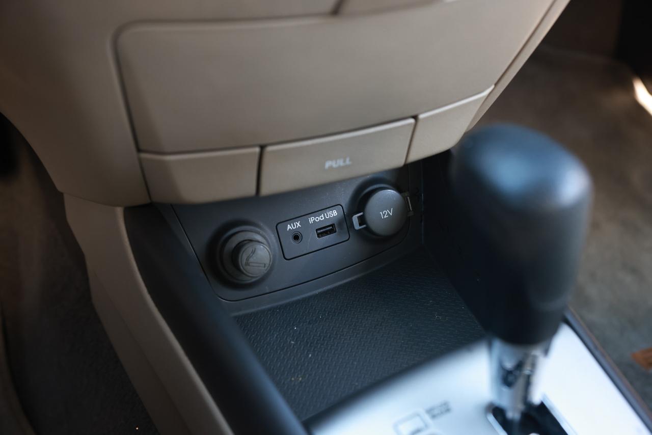 Hyundai Elantra  2010